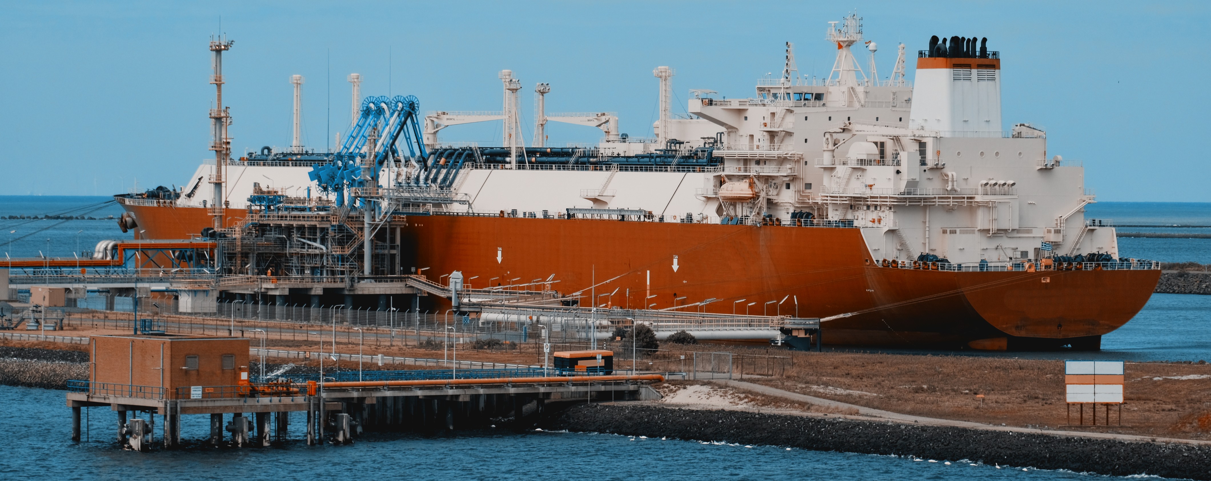 Qatar and US Warn EU Law Risks Energy Security Amid Gas Forum Talks