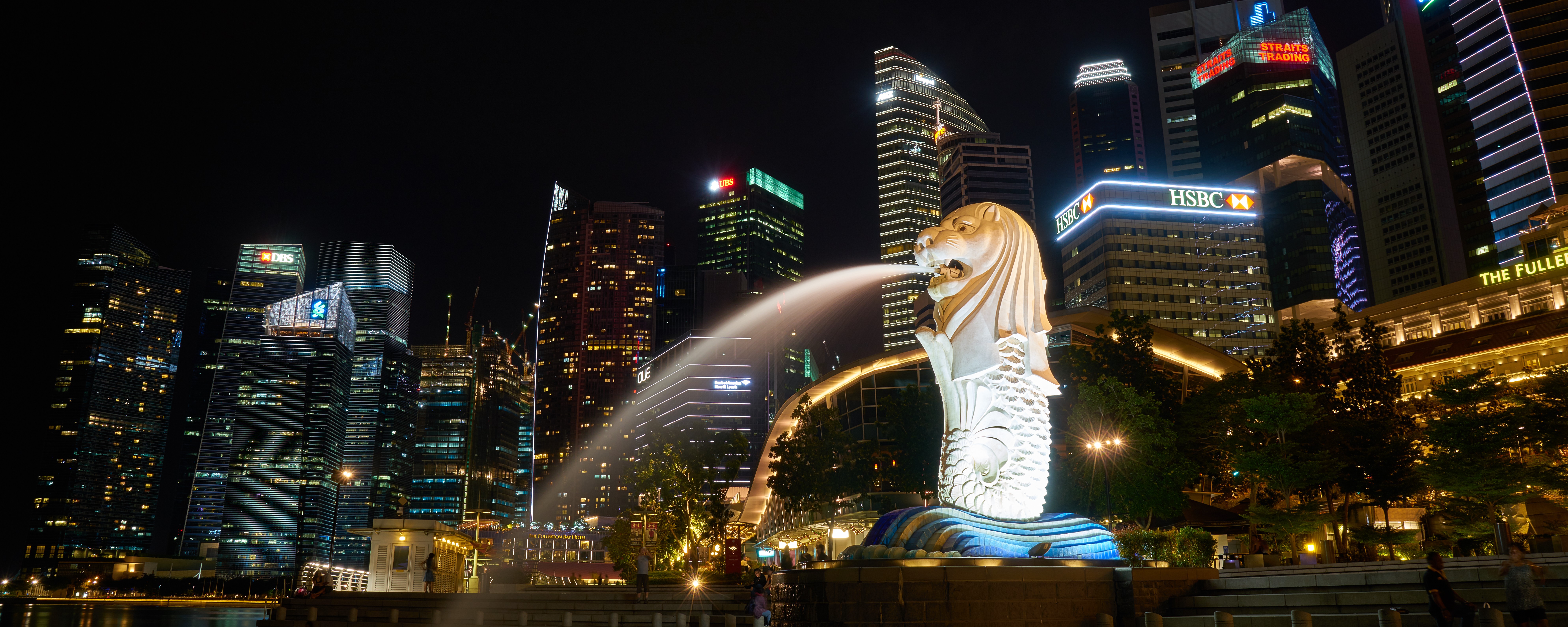 Singapore orders public sector to slash power use in national energy-saving drive