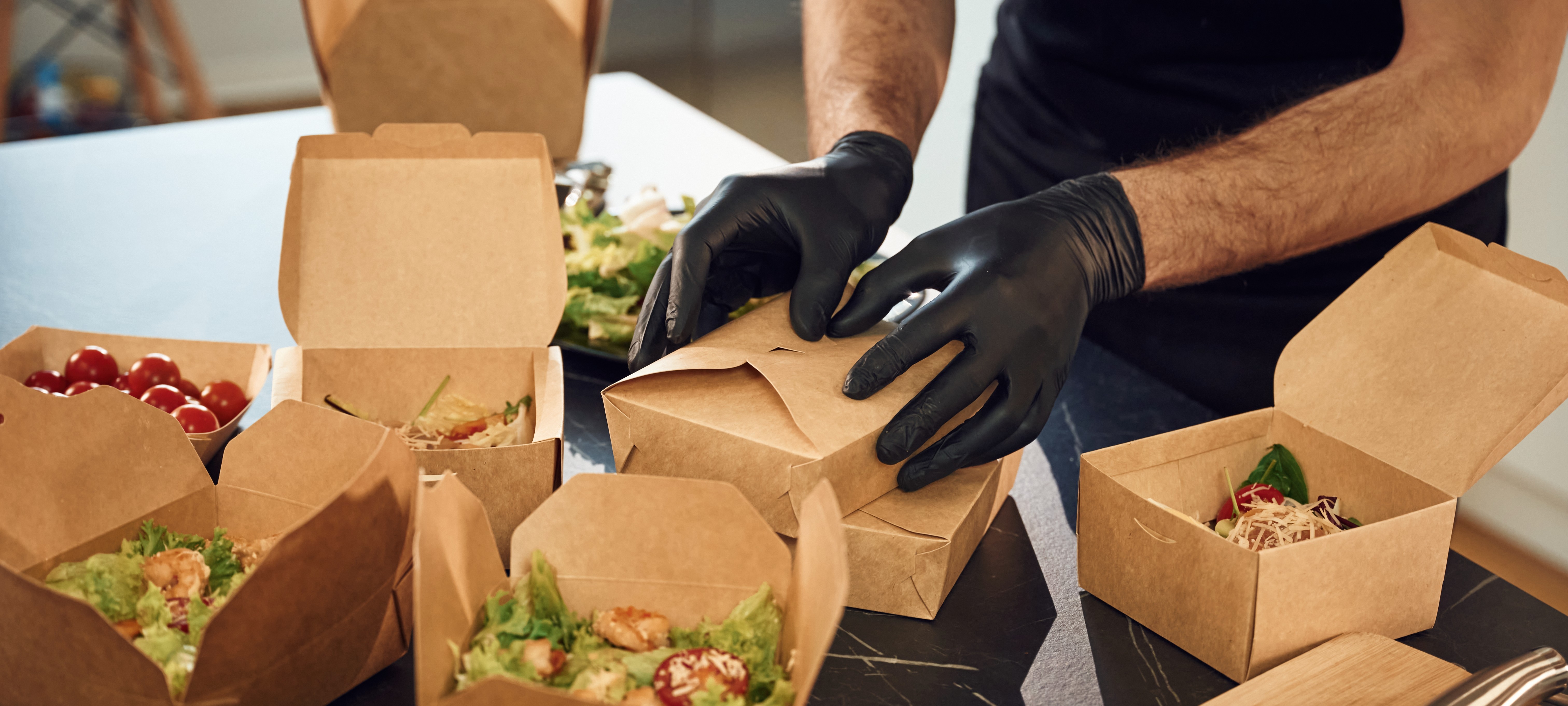 Dubai Launches Initiative to Redistribute Surplus Food from Weddings and Events