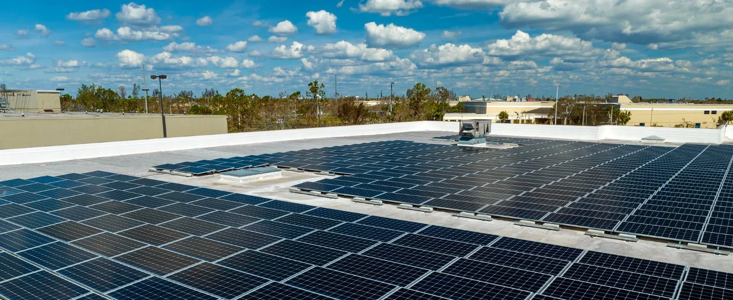 India Explores Battery Storage as Rooftop Solar Expansion Challenges Power Grids